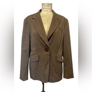 VTG  Blazer Women’s 90’s Size 14
Lightacademia Preppy Classic Vintagepreppy